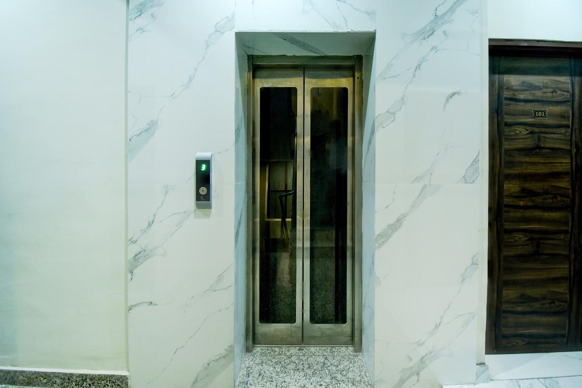 Hotel Fabhotel 14
