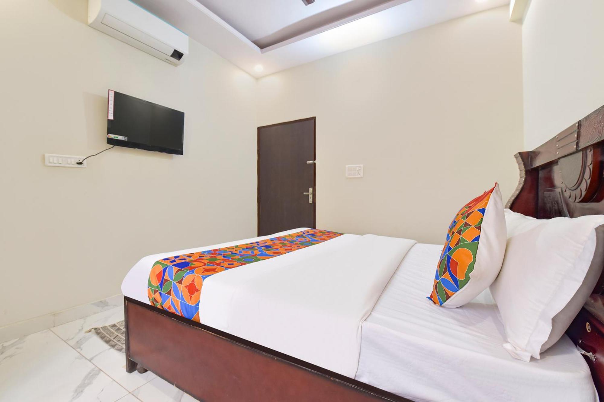 Hotel Fabhotel 14 3*
